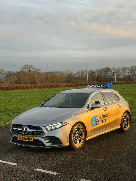 Lesauto van Rijschool Correct