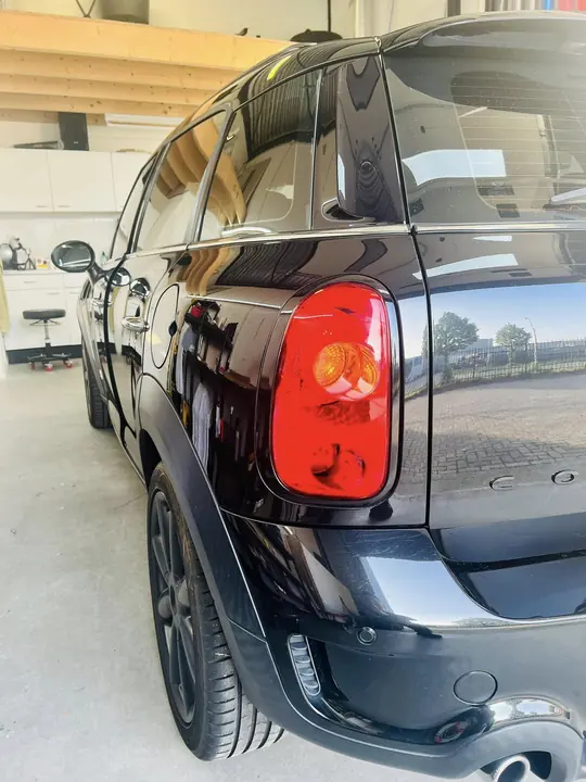 MINI Countryman, achterlicht gesmoked